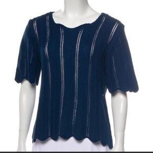 FRAME top scalloped edges